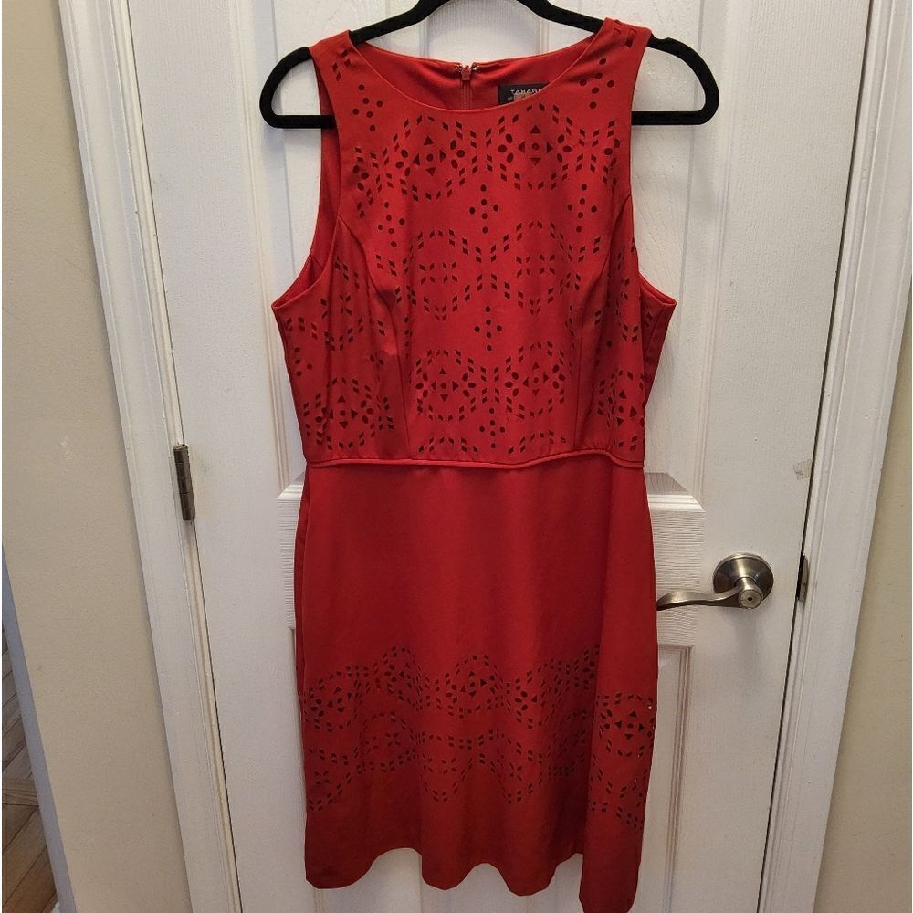 TAHARI Laser Cut eyelet sleeveless Sheath Dress